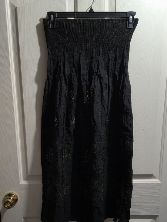 Lapis Dresses & Skirts - Lapis Strapless Black Maxi Dress with Smocked Bodice